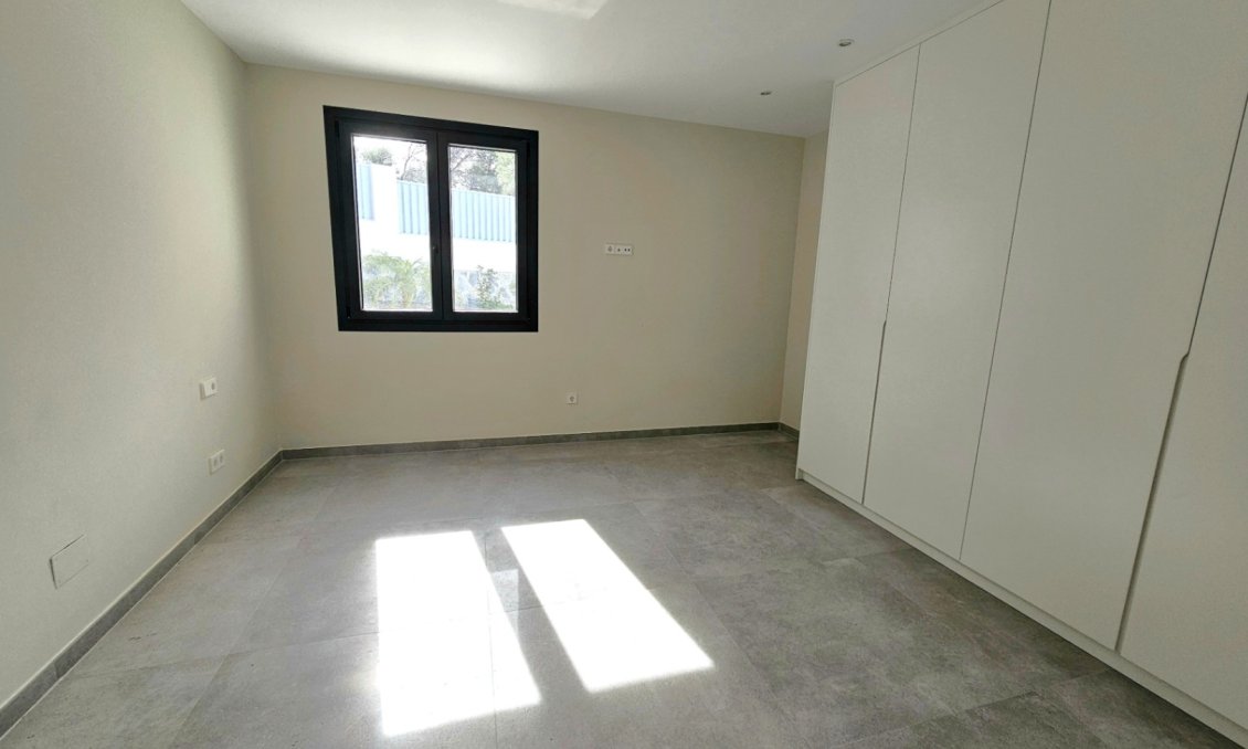 Wiederverkauf - Villa -
Jávea - Costa Blanca