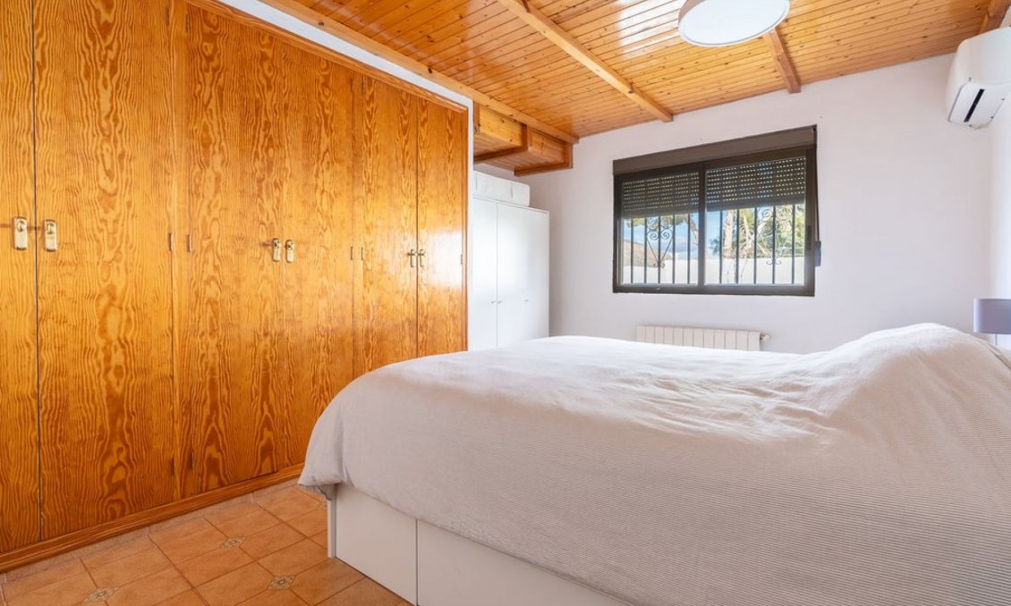 Wiederverkauf - Villa -
Hondón de las Nieves - Inland