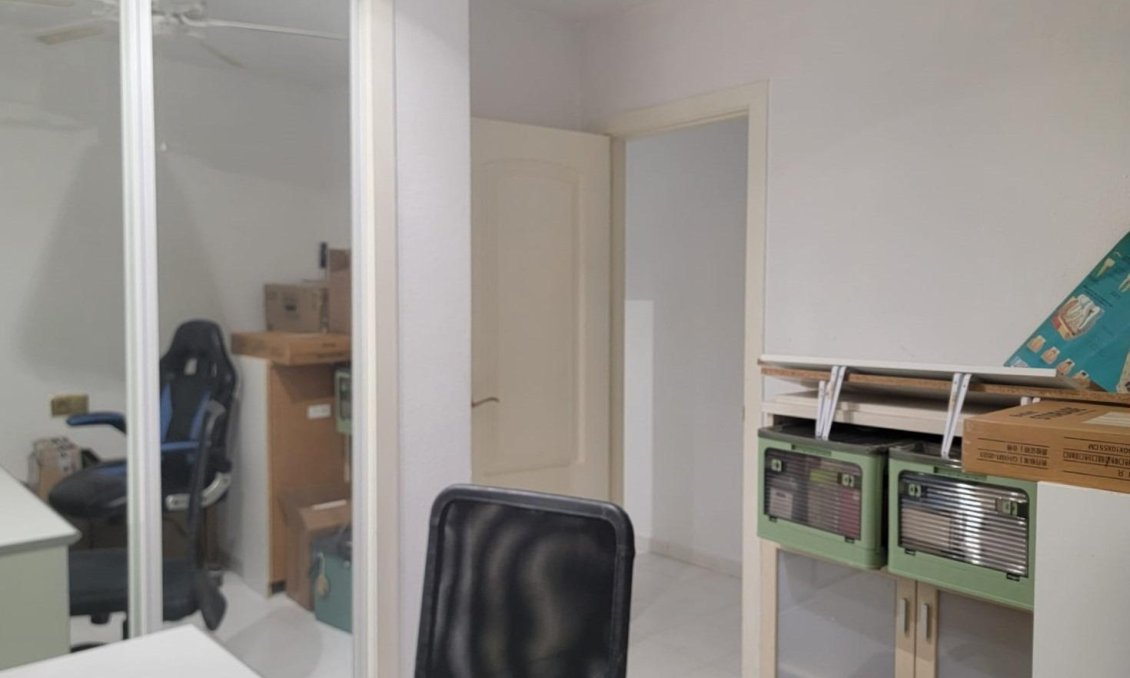 Revânzare - Apartament -
Torrevieja - Playa del Cura