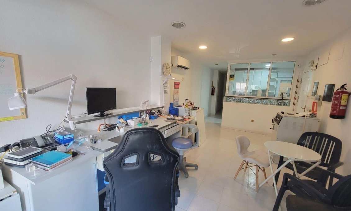 Revânzare - Apartament -
Torrevieja - Playa del Cura