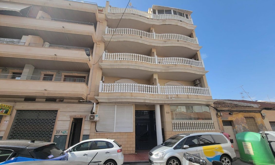 Revânzare - Apartament -
Torrevieja - Playa del Cura