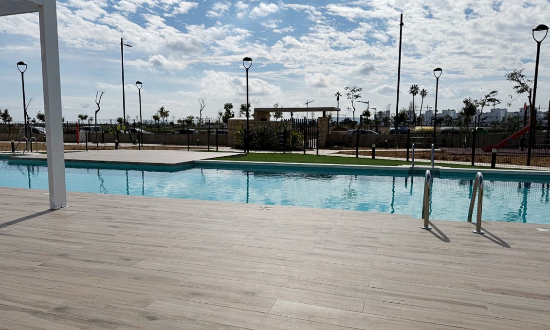 Revânzare - Apartament -
Santa Rosalia Resort - Inland