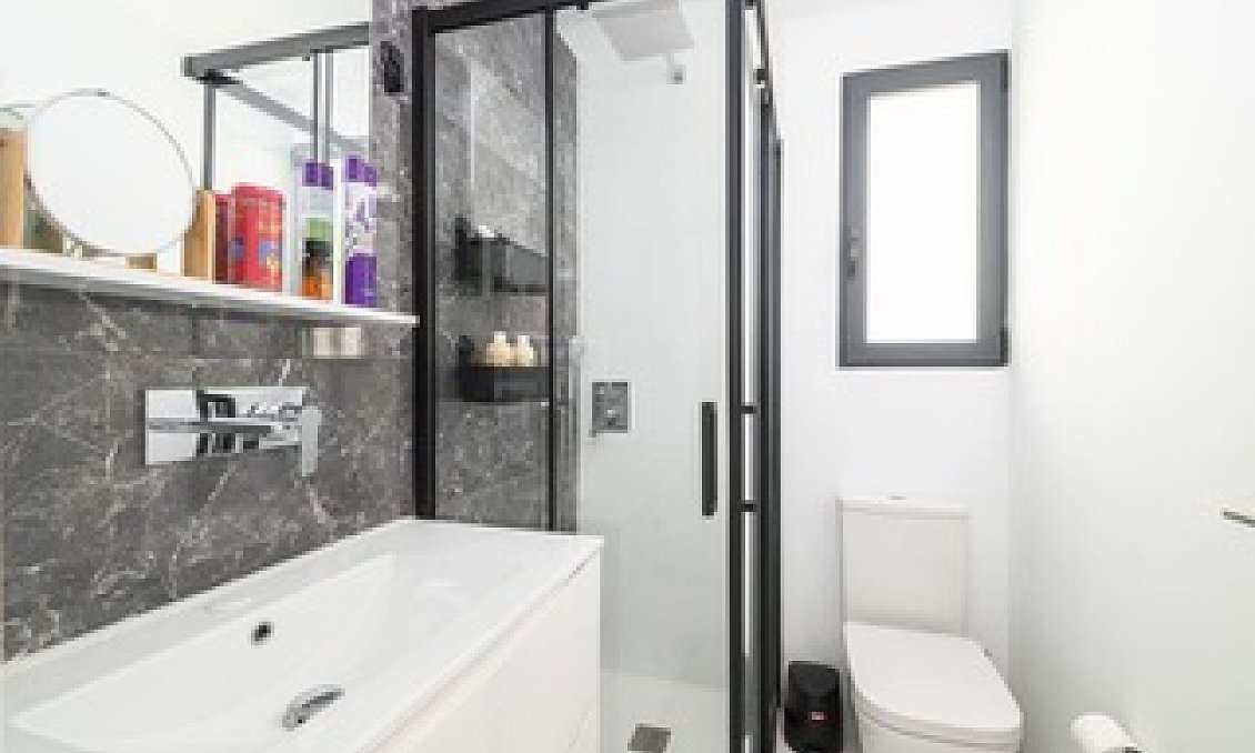 Revente - Appartement -
San Miguel de Salinas - Inland