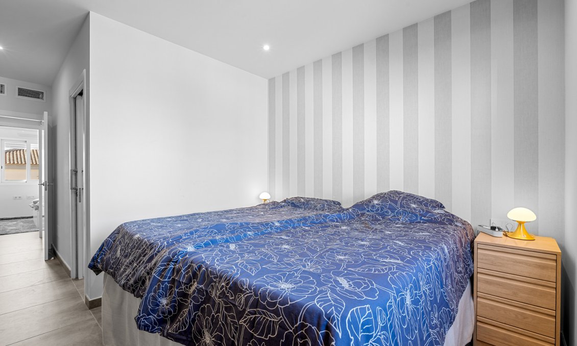 Revânzare - Bungalou -
Torrevieja - Costa Blanca