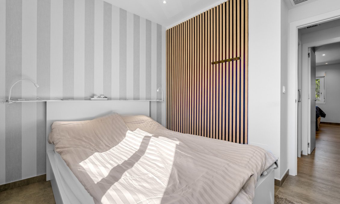 Revânzare - Bungalou -
Torrevieja - Costa Blanca