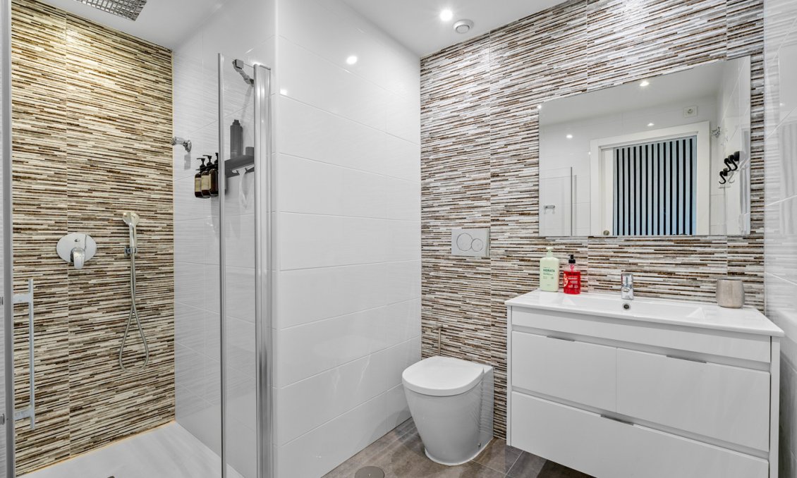 Revânzare - Bungalou -
Torrevieja - Costa Blanca