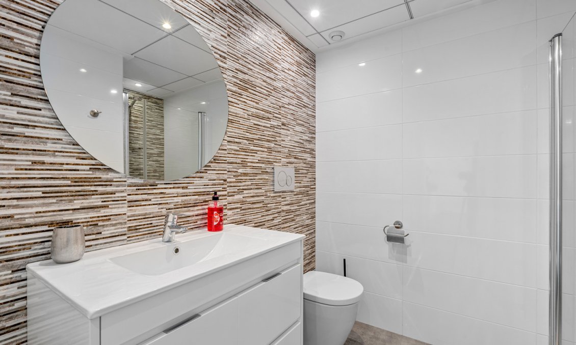 Revânzare - Bungalou -
Torrevieja - Costa Blanca