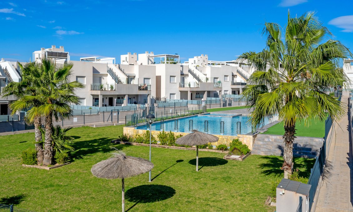 Revânzare - Bungalou -
Torrevieja - Costa Blanca