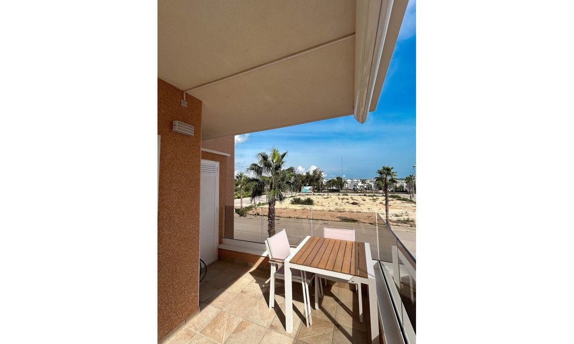Revânzare - Apartament -
El Raso - Costa Blanca