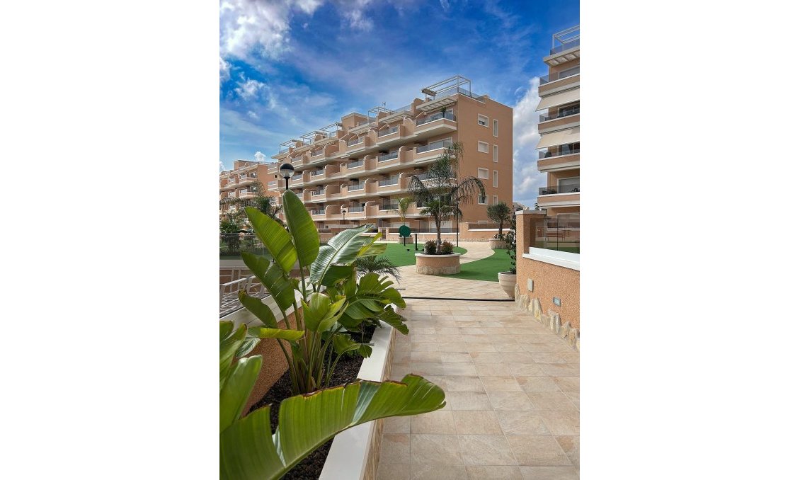 Revânzare - Apartament -
El Raso - Costa Blanca