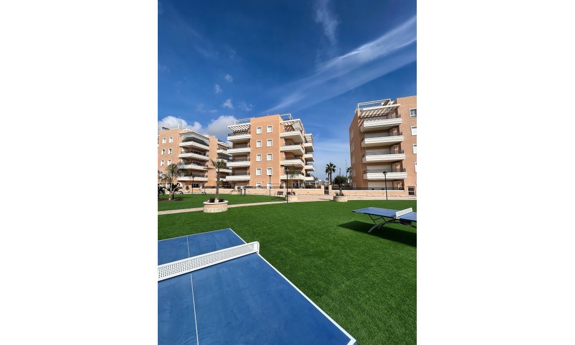 Revânzare - Apartament -
El Raso - Costa Blanca