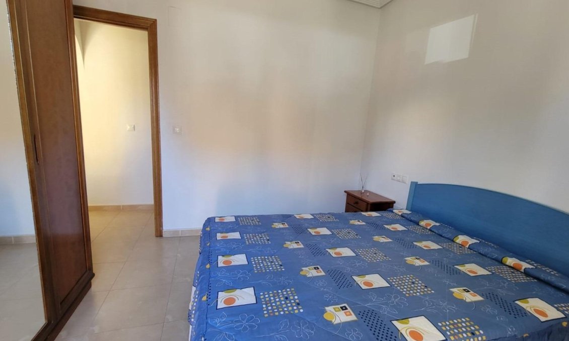 Revente - Appartement -
Torrevieja - Aguas Nuevas