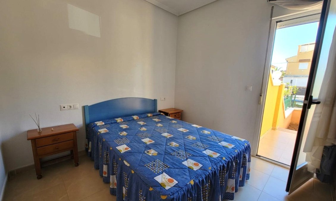Revente - Appartement -
Torrevieja - Aguas Nuevas
