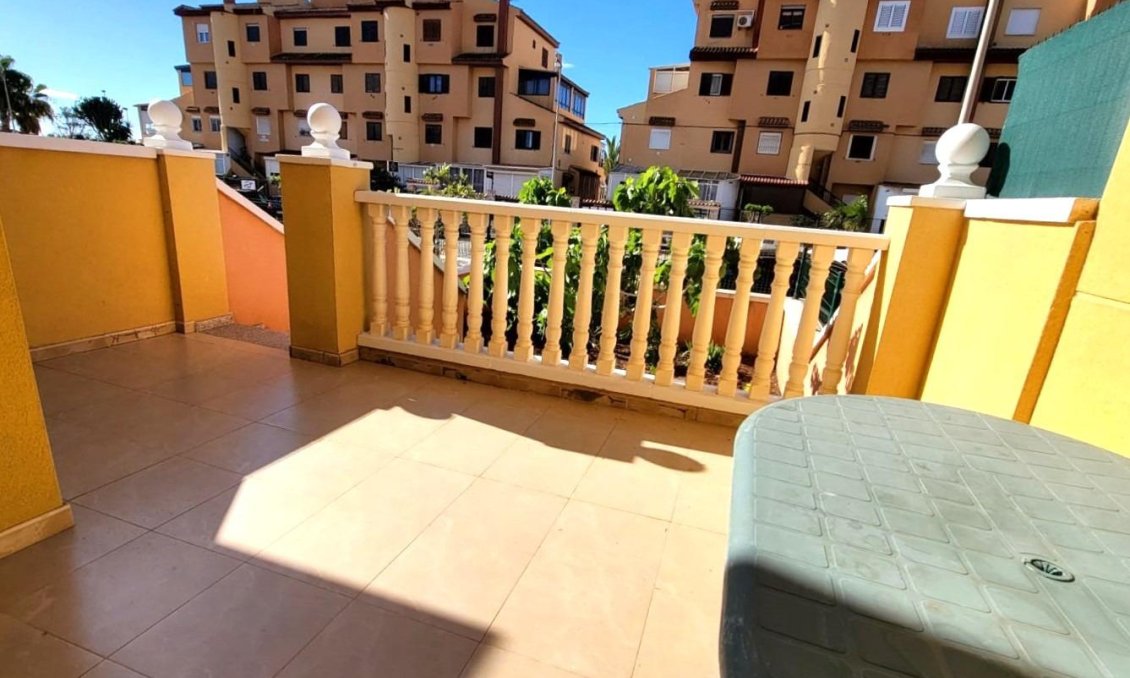 Revente - Appartement -
Torrevieja - Aguas Nuevas