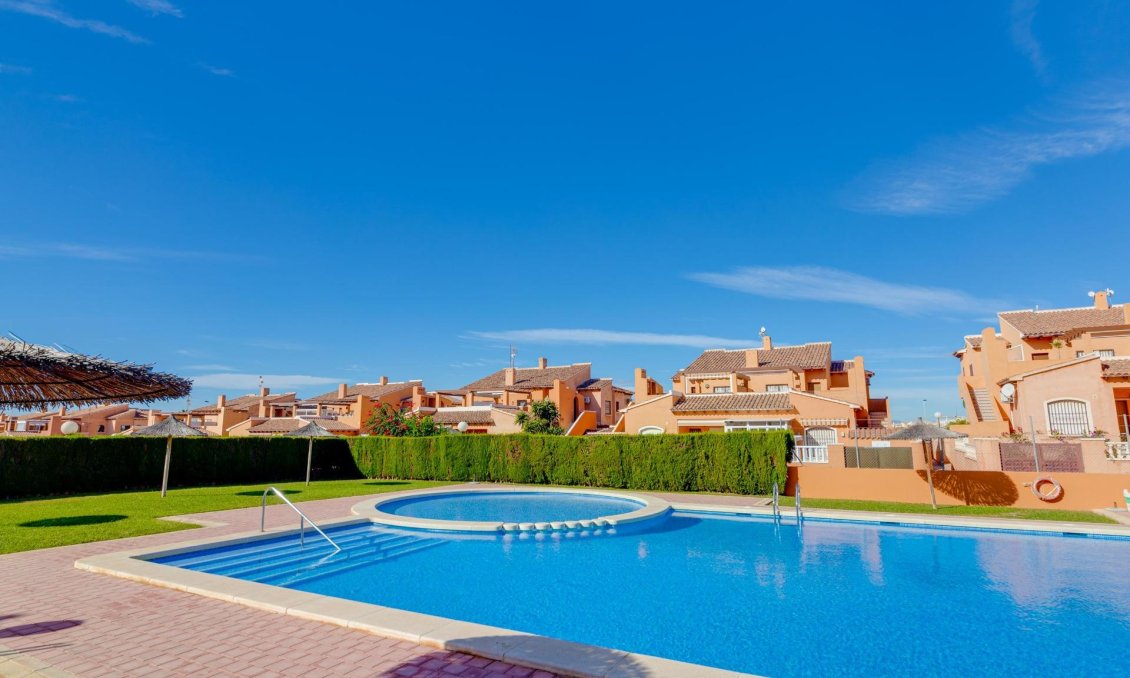 Revente - Bungalow -
Torrevieja - Aguas Nuevas
