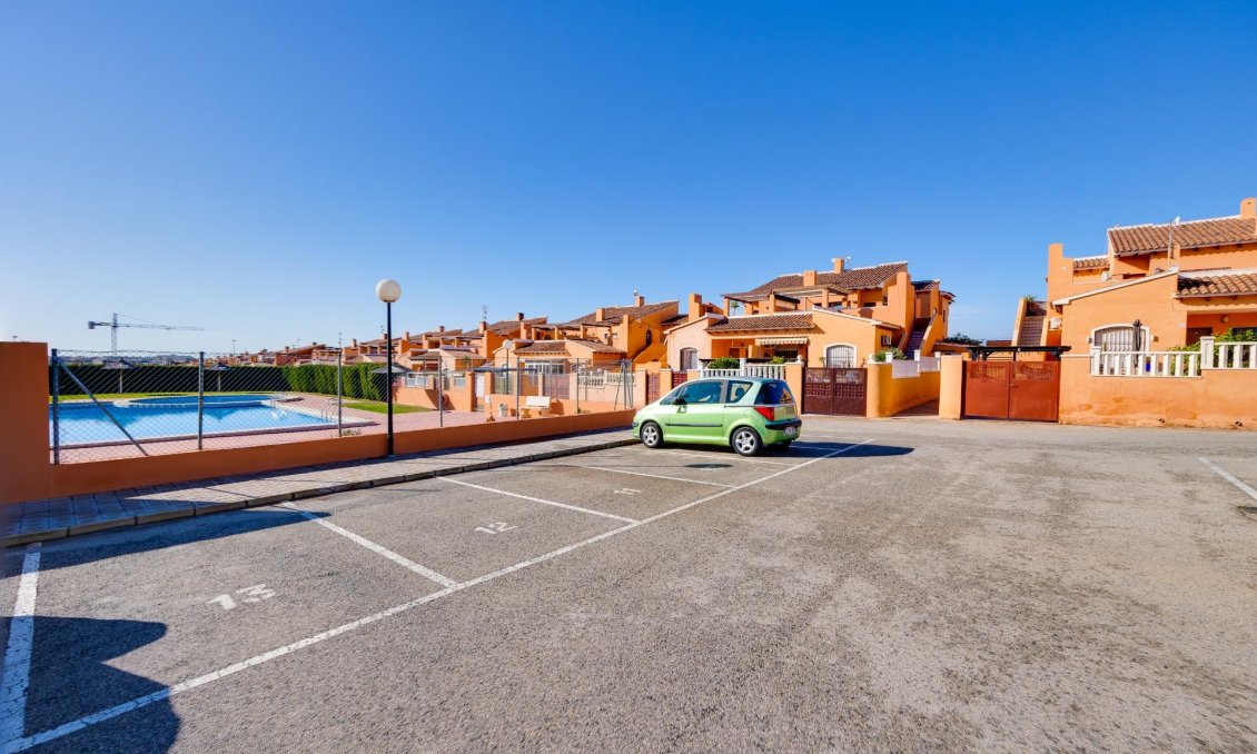 Revente - Bungalow -
Torrevieja - Aguas Nuevas