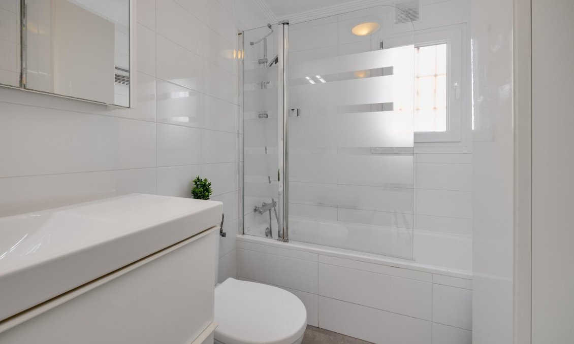 Revente - Bungalow -
Torrevieja - Aguas Nuevas