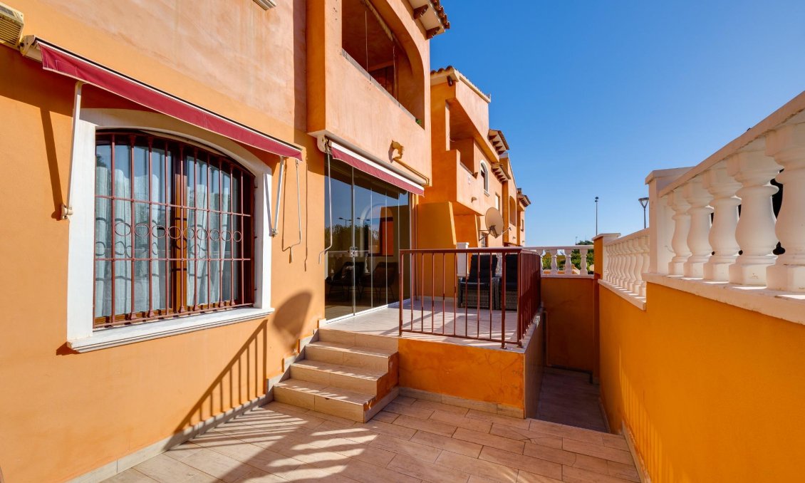 Revente - Bungalow -
Torrevieja - Aguas Nuevas