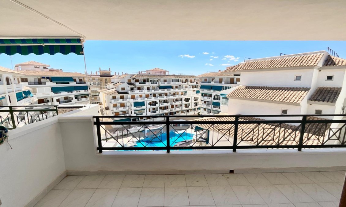 Revânzare - Apartament -
Torrevieja - La Mata