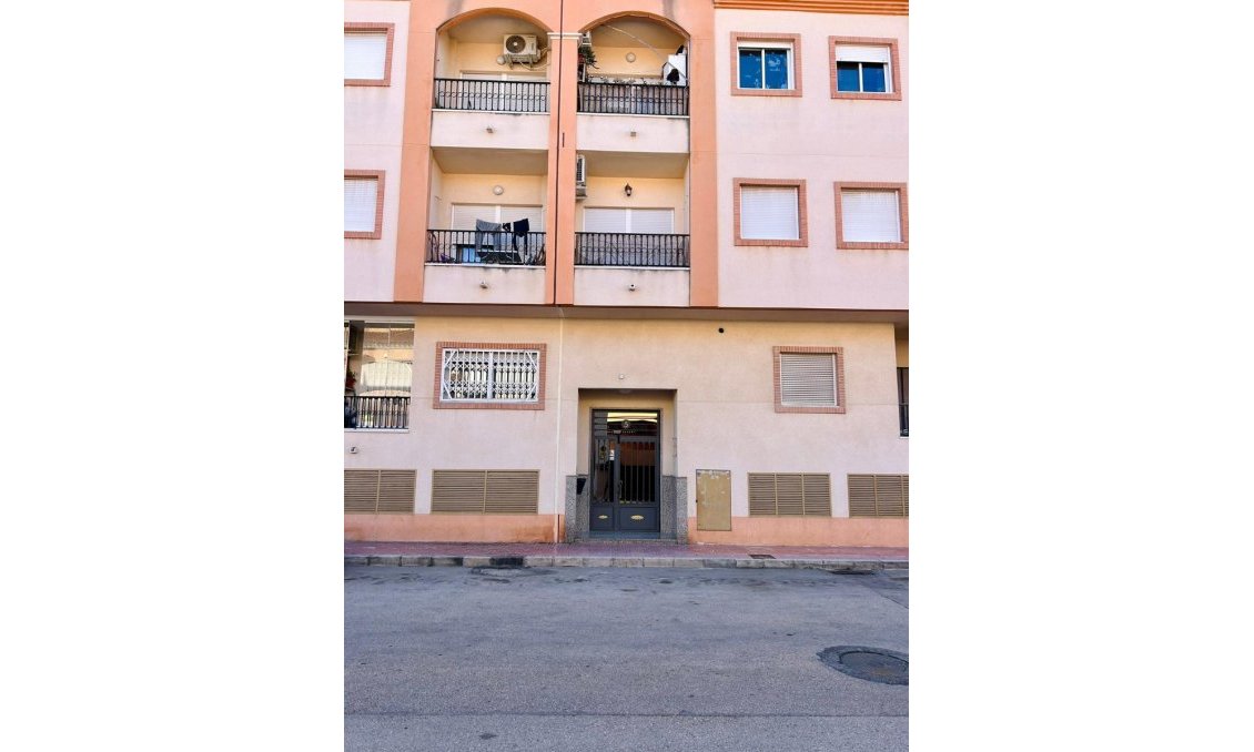 Revente - Appartement -
San Isidro - Inland