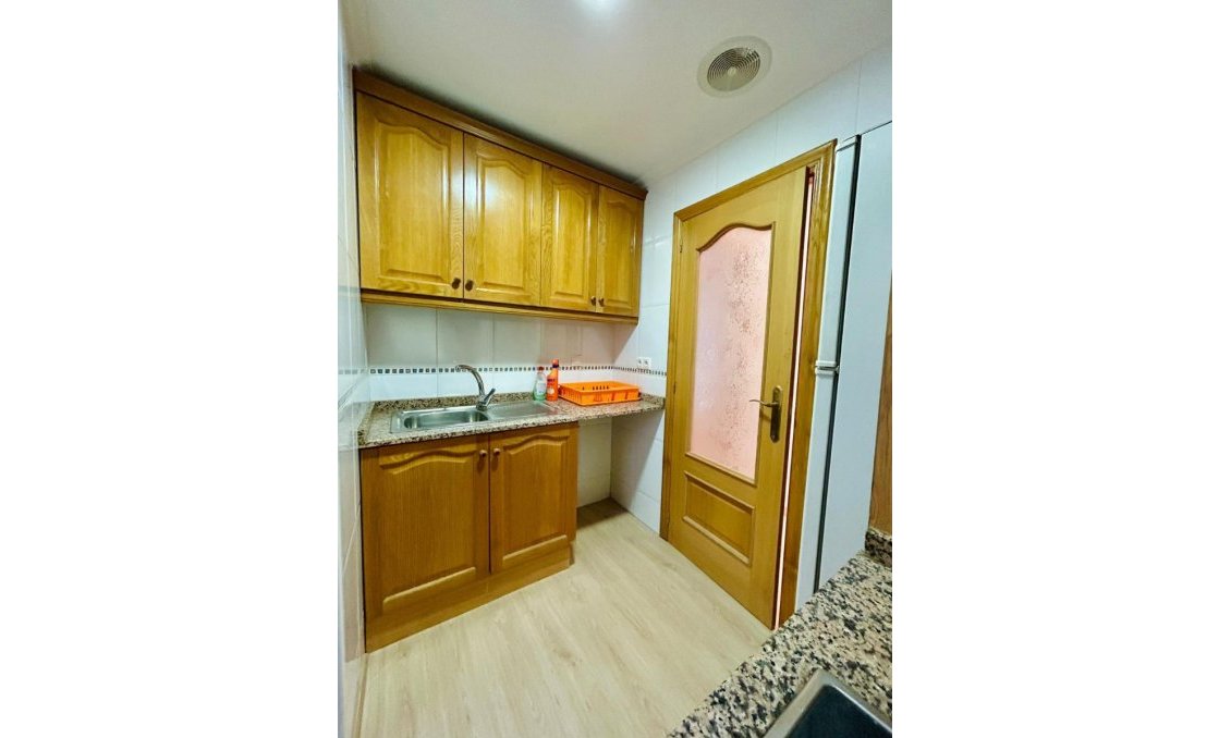 Revente - Appartement -
San Isidro - Inland