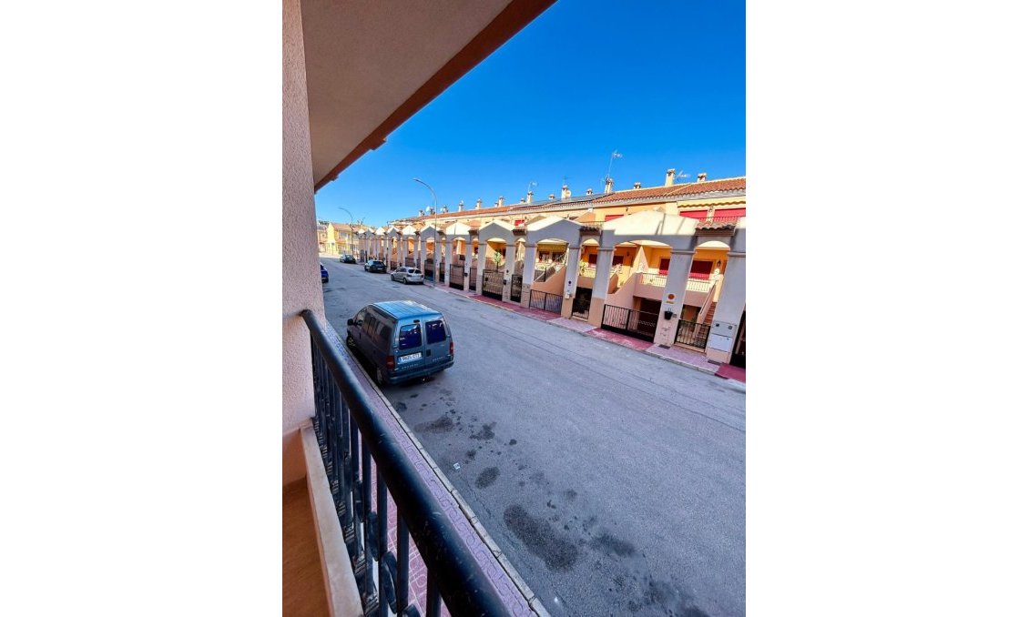 Revente - Appartement -
San Isidro - Inland