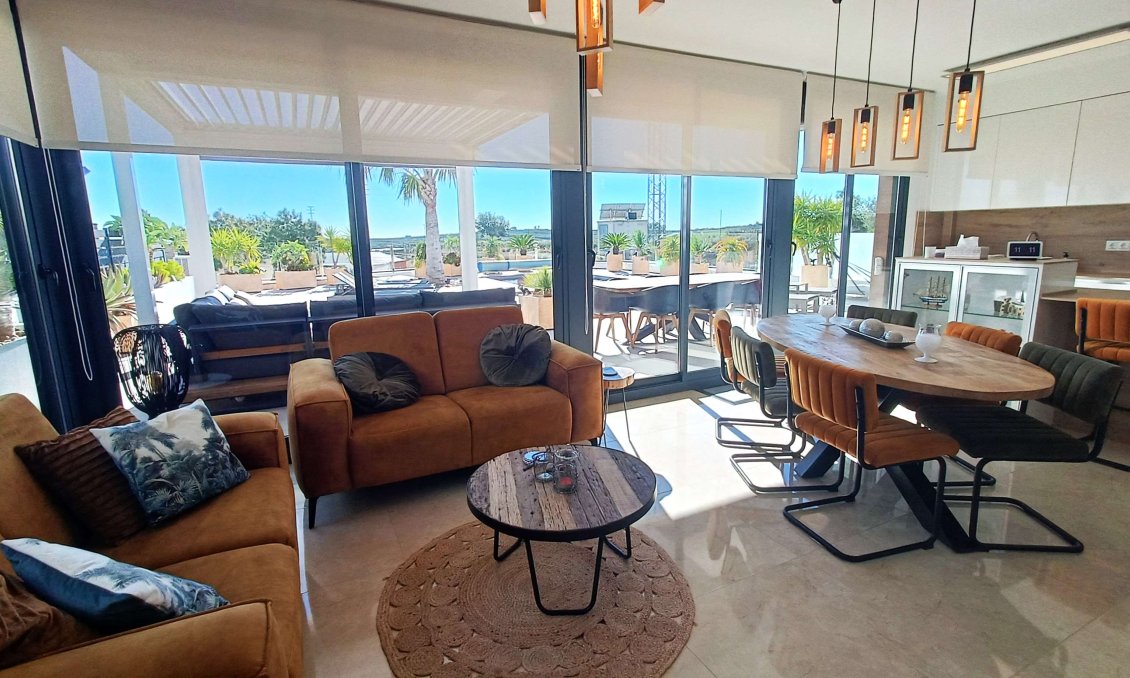 Használt Ingatlanok - Villa -
Algorfa - Inland