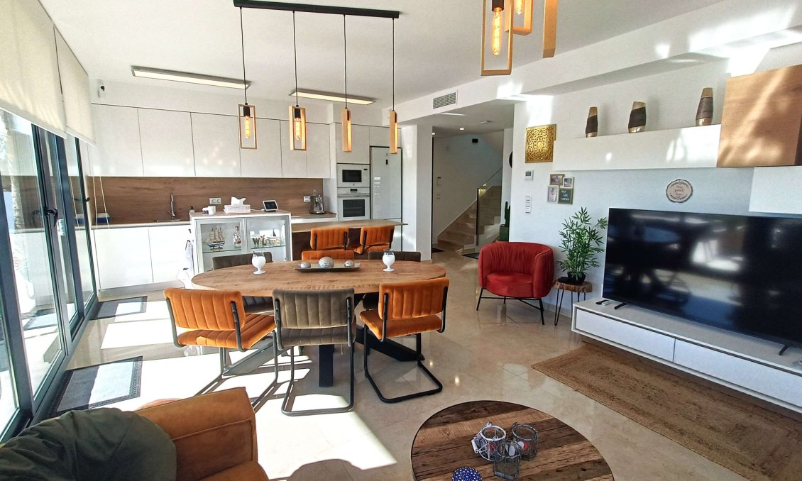 Használt Ingatlanok - Villa -
Algorfa - Inland