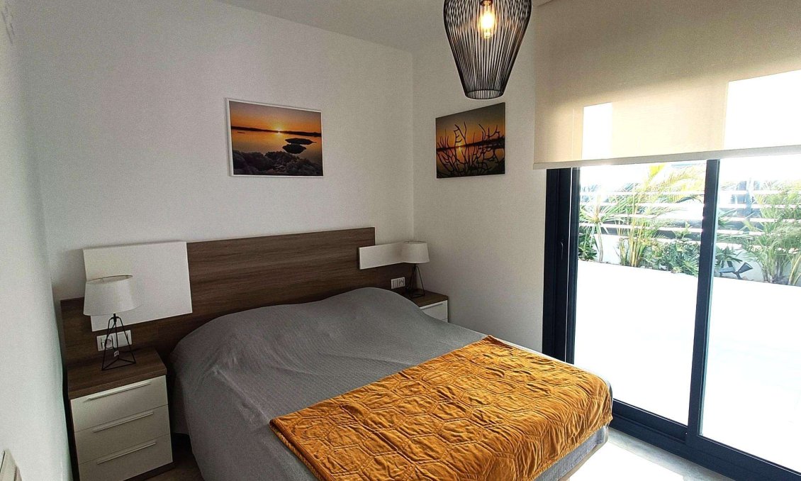 Használt Ingatlanok - Villa -
Algorfa - Inland