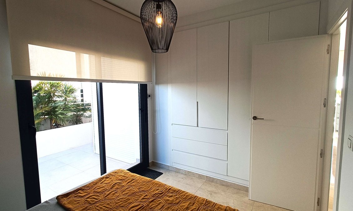 Használt Ingatlanok - Villa -
Algorfa - Inland