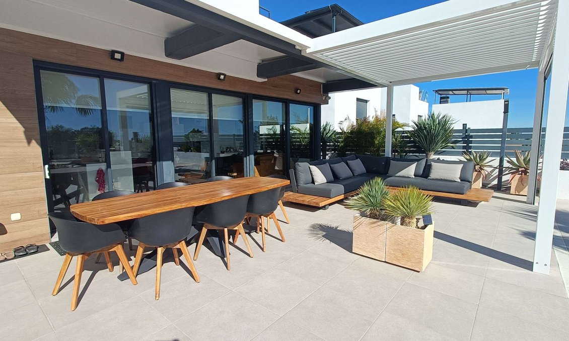 Használt Ingatlanok - Villa -
Algorfa - Inland