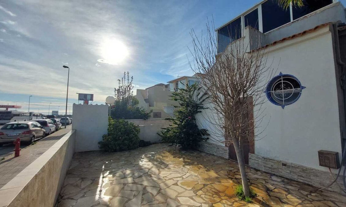 Revânzare - Quad House -
Orihuela Costa - Punta Prima