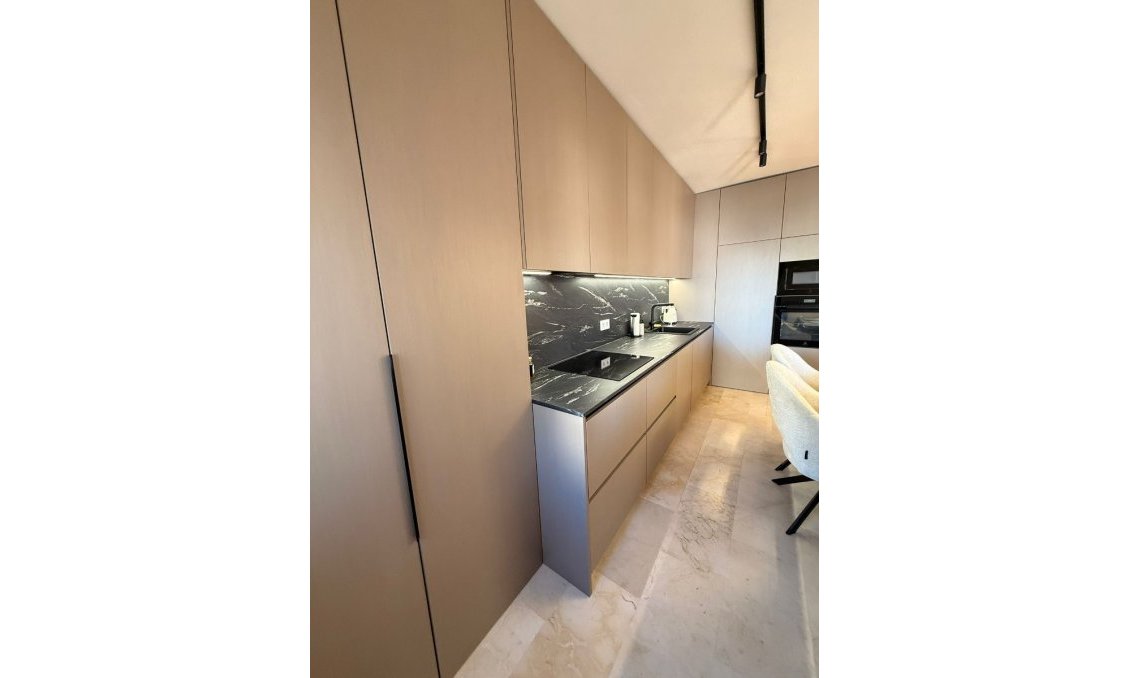 Revânzare - Mansardă -
Las Ramblas Golf - Inland