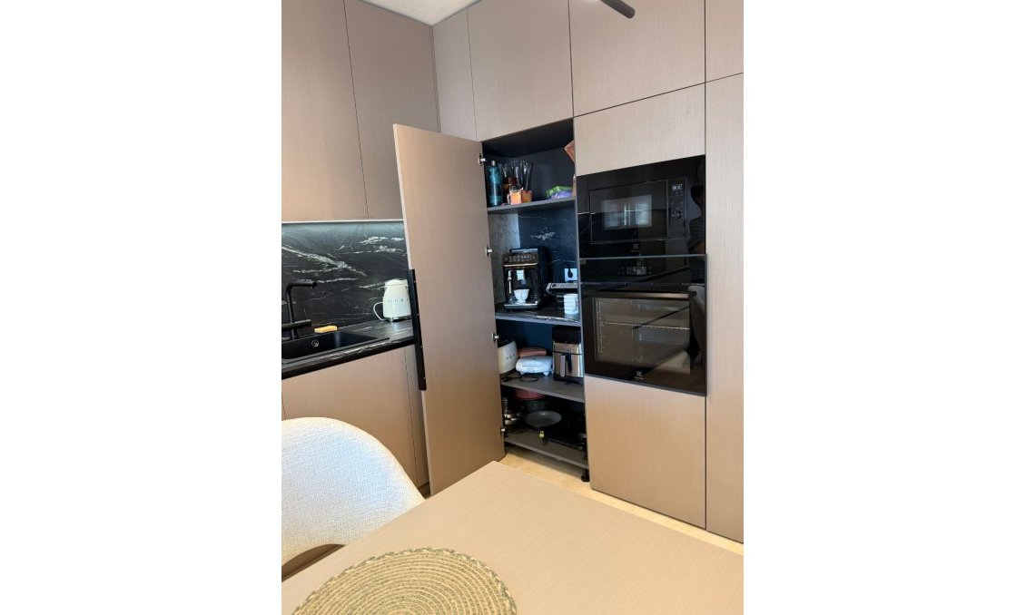 Revânzare - Mansardă -
Las Ramblas Golf - Inland