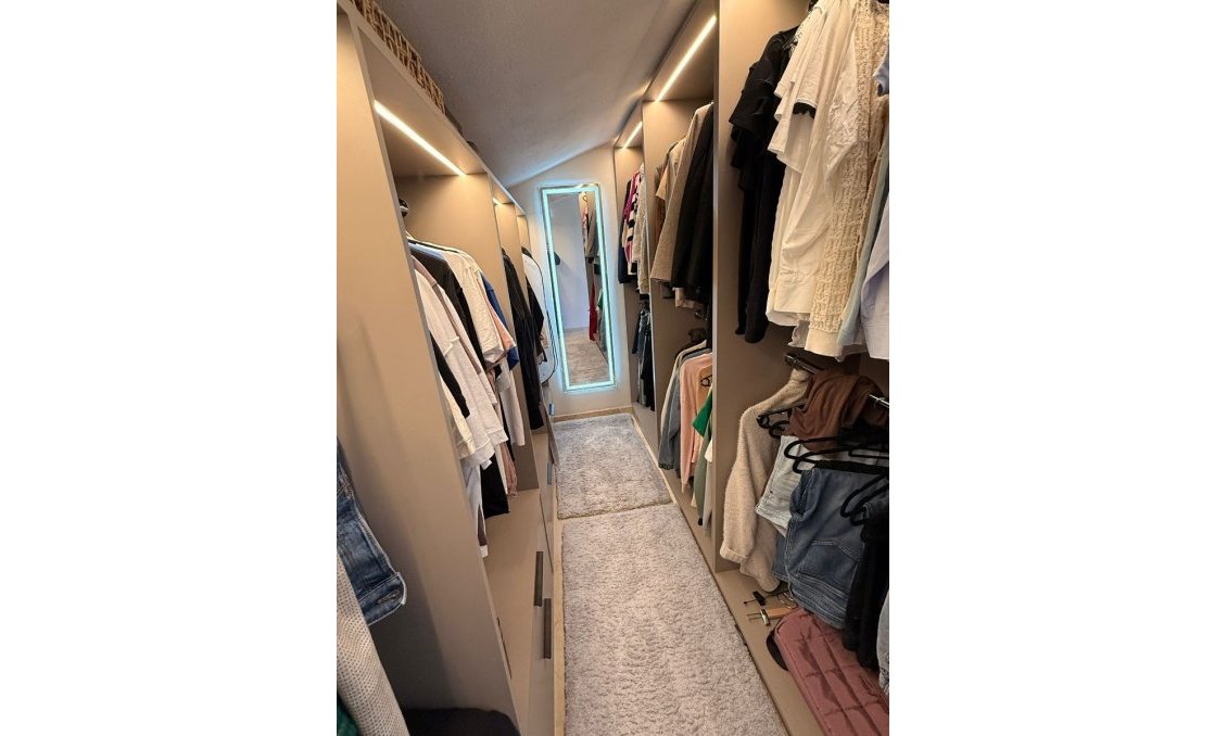 Revânzare - Mansardă -
Las Ramblas Golf - Inland