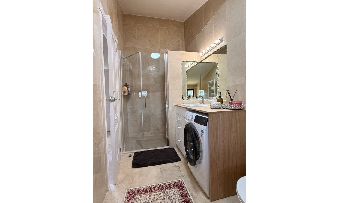 Revânzare - Mansardă -
Las Ramblas Golf - Inland