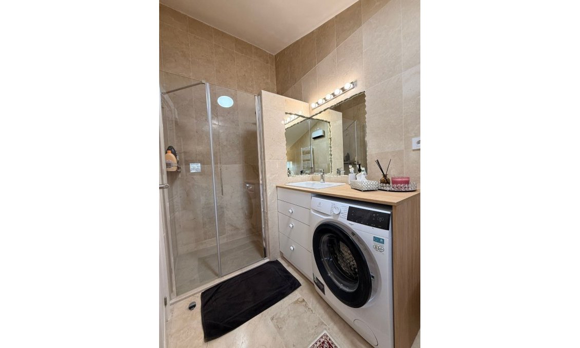 Revânzare - Mansardă -
Las Ramblas Golf - Inland