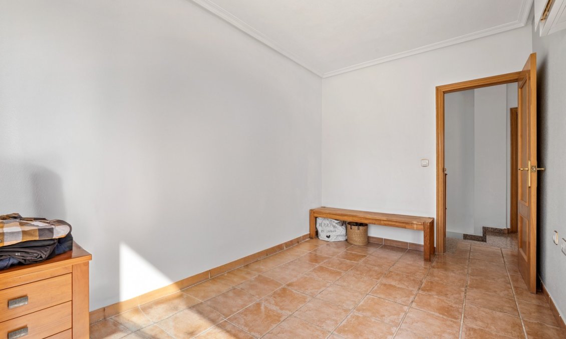 Revente - Villa -
Orihuela Costa - Costa Blanca