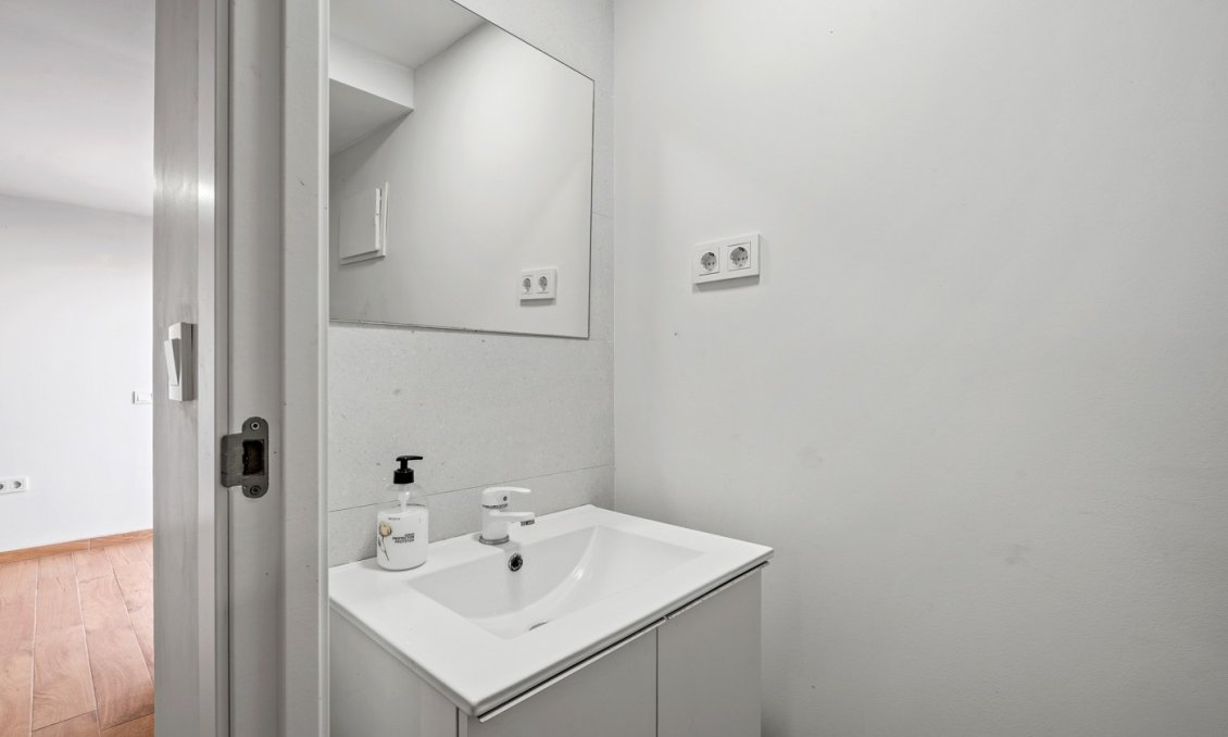 Revente - Villa -
Orihuela Costa - Costa Blanca