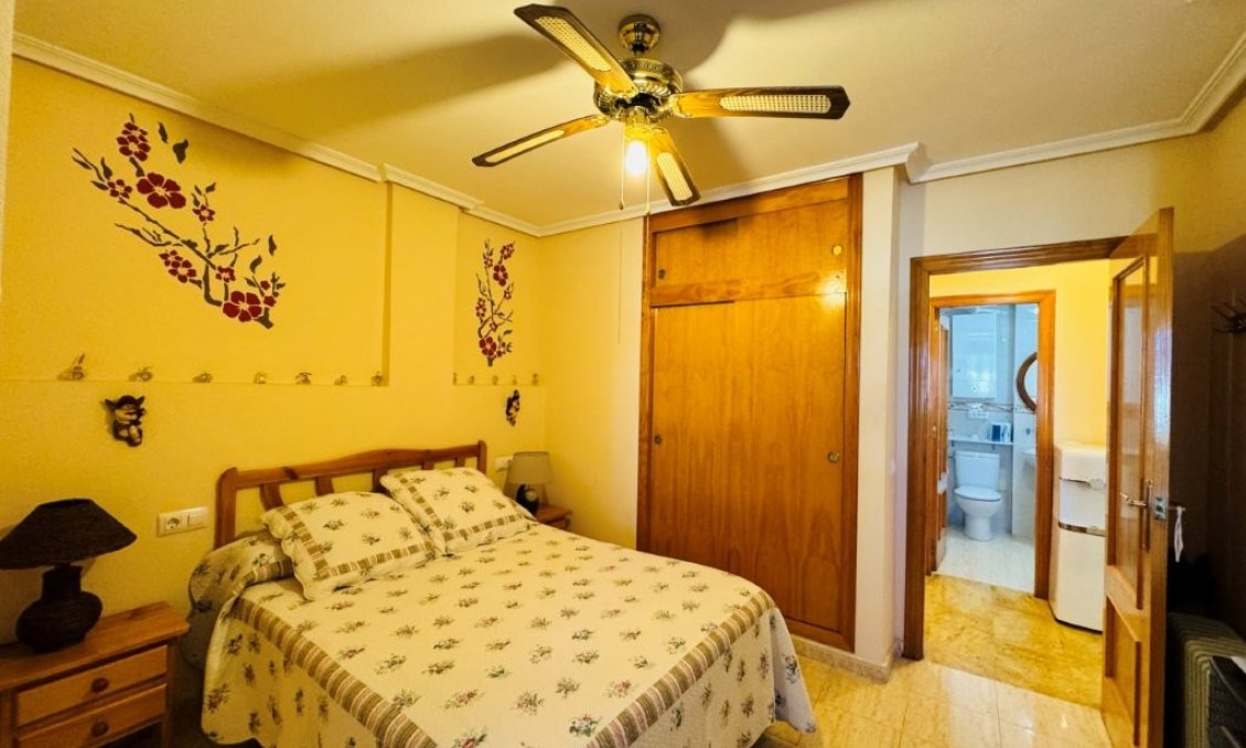 Revente - Appartement -
La Mata - Costa Blanca