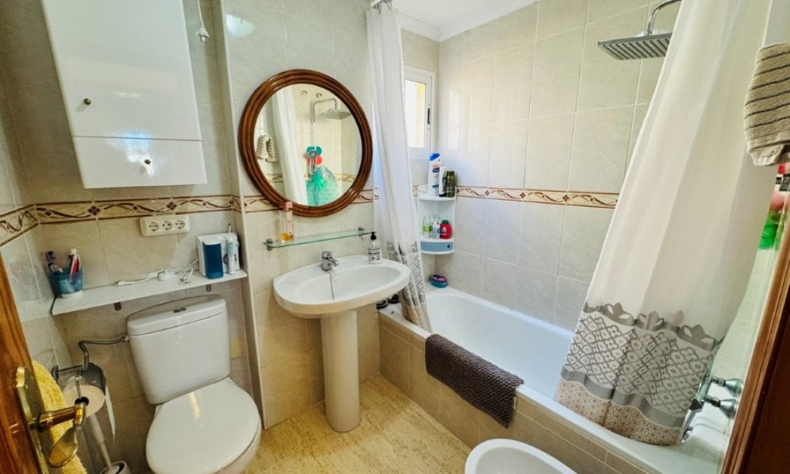 Revente - Appartement -
La Mata - Costa Blanca