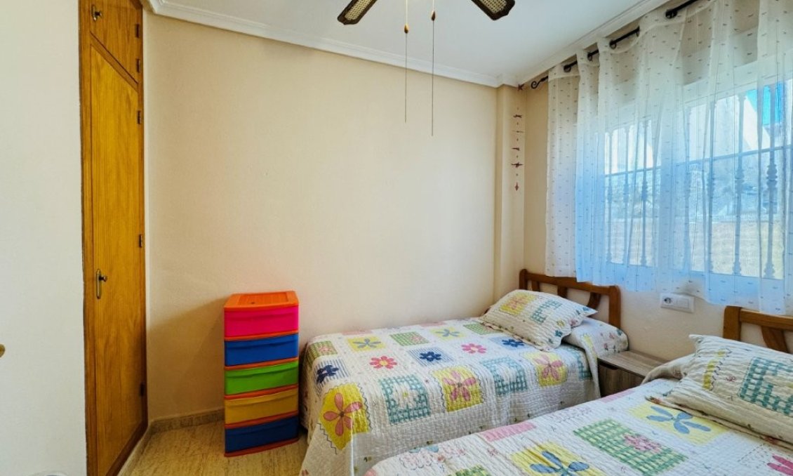 Revente - Appartement -
La Mata - Costa Blanca