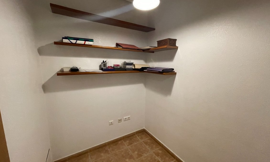 Revente - Town House -
Almoradí - Inland