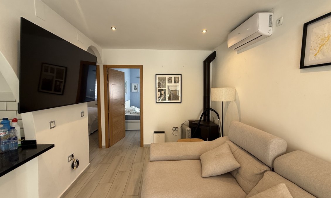 Wiederverkauf - Villa -
Villamartin - Costa Blanca