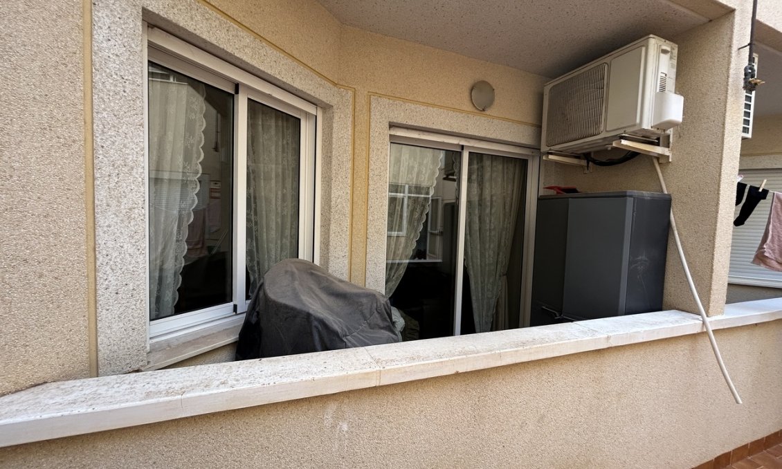 Revente - Appartement -
Rojales - Inland