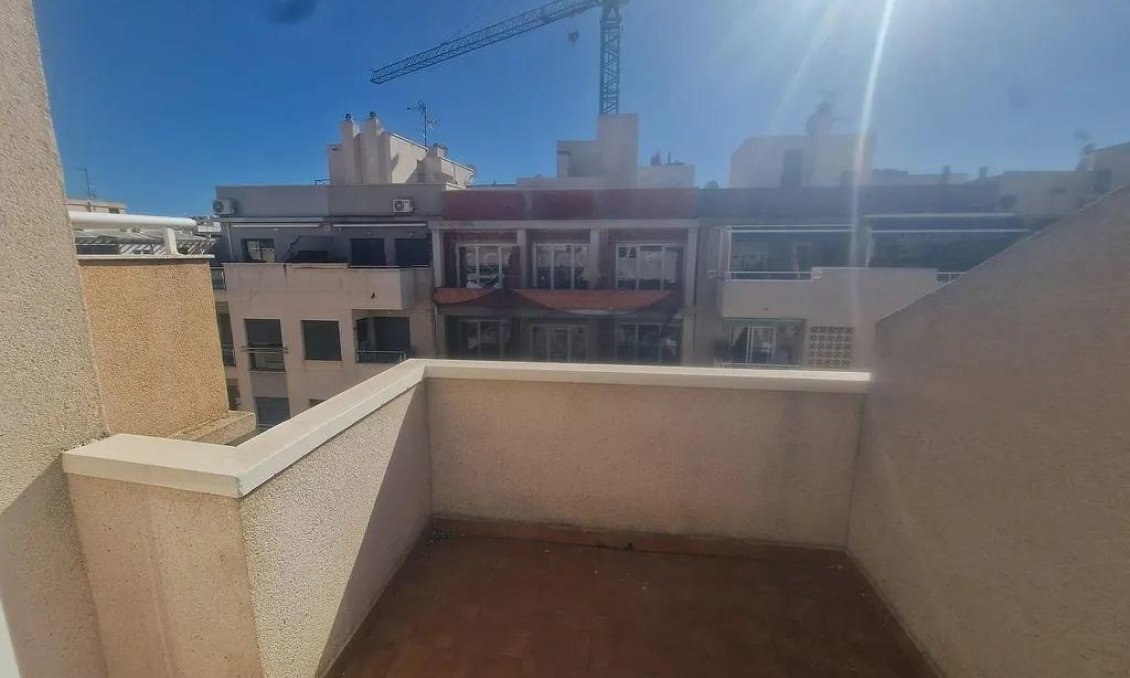 Resale - Penthouse -
Torrevieja - Centro