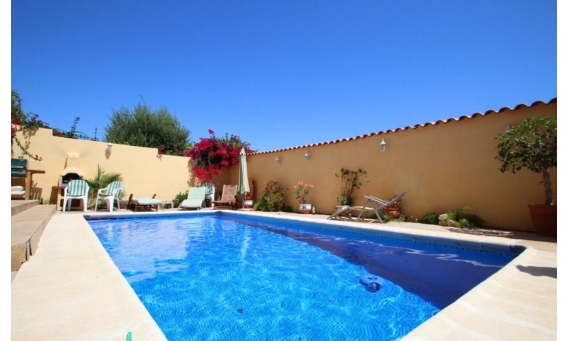 Wiederverkauf - Villa -
Villamartin - Costa Blanca