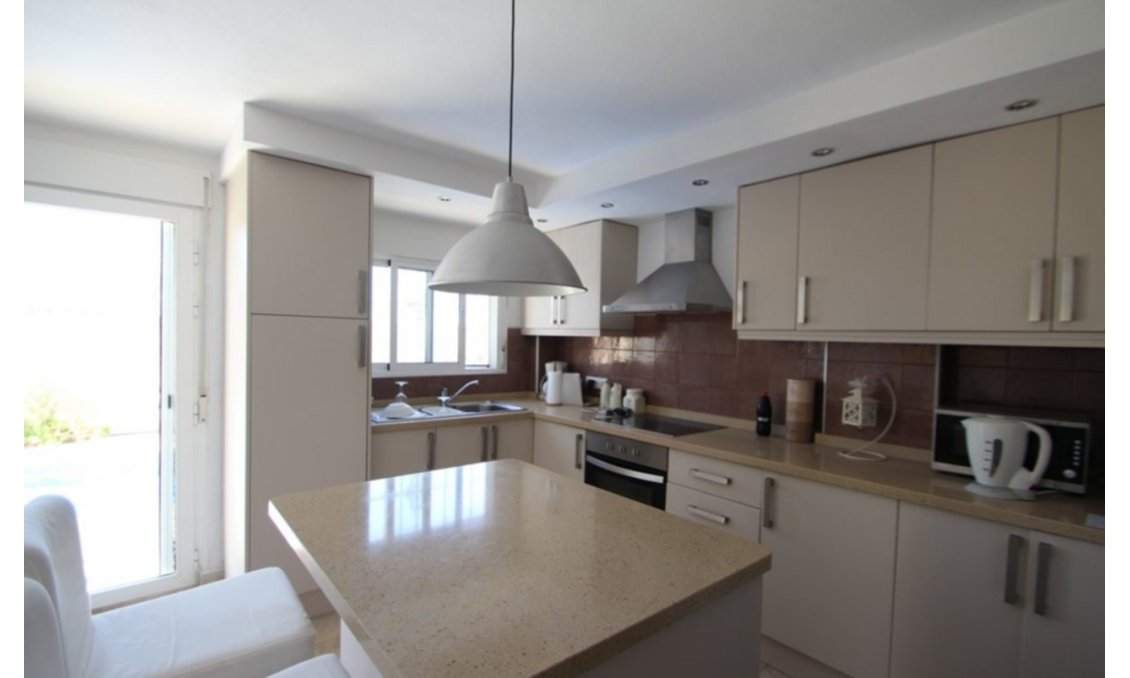 Wiederverkauf - Villa -
Villamartin - Costa Blanca