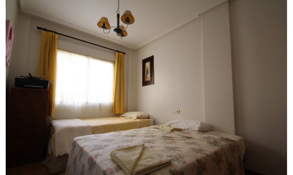 Wiederverkauf - Villa -
Villamartin - Costa Blanca