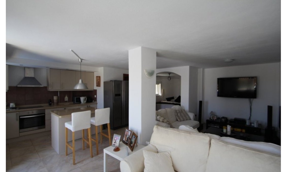Wiederverkauf - Villa -
Villamartin - Costa Blanca
